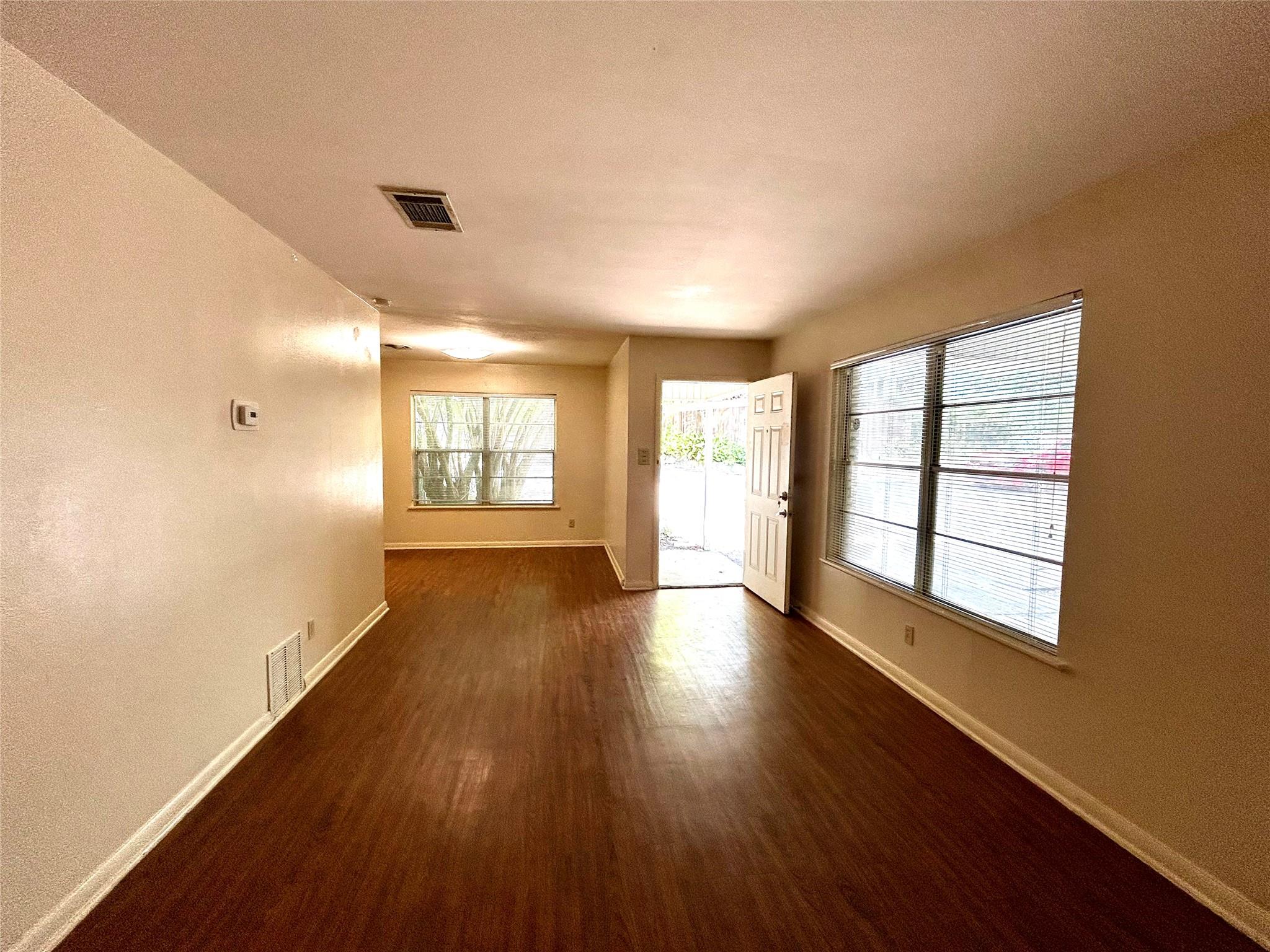 607 Bellevue PL #A — photo 4