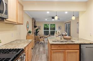 4913 Misty Slope LN — photo 5
