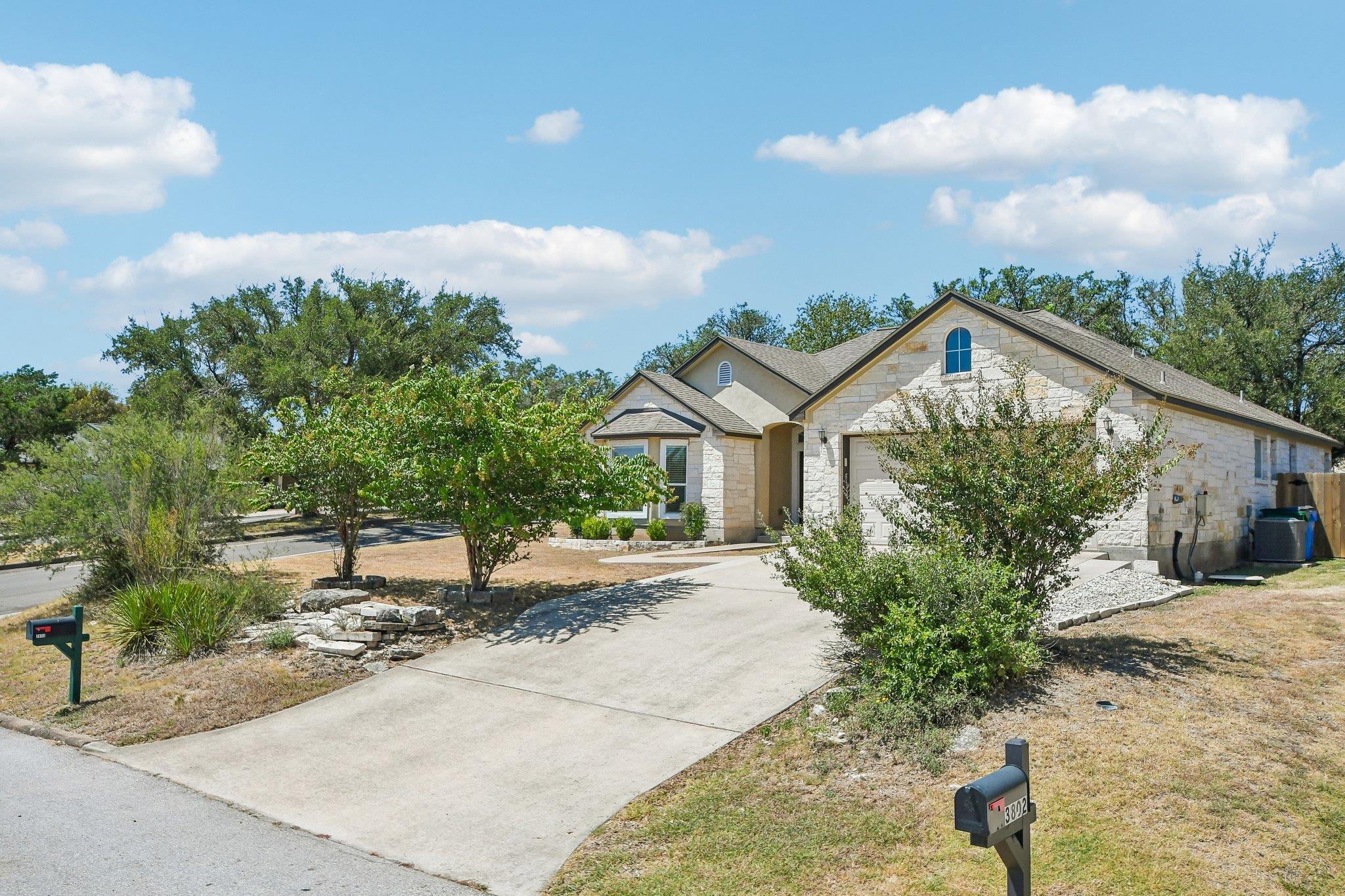 3800 Annapolis CV — photo 4