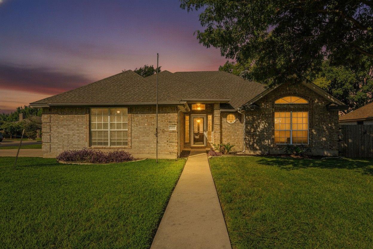 2610 Silver Valley LN