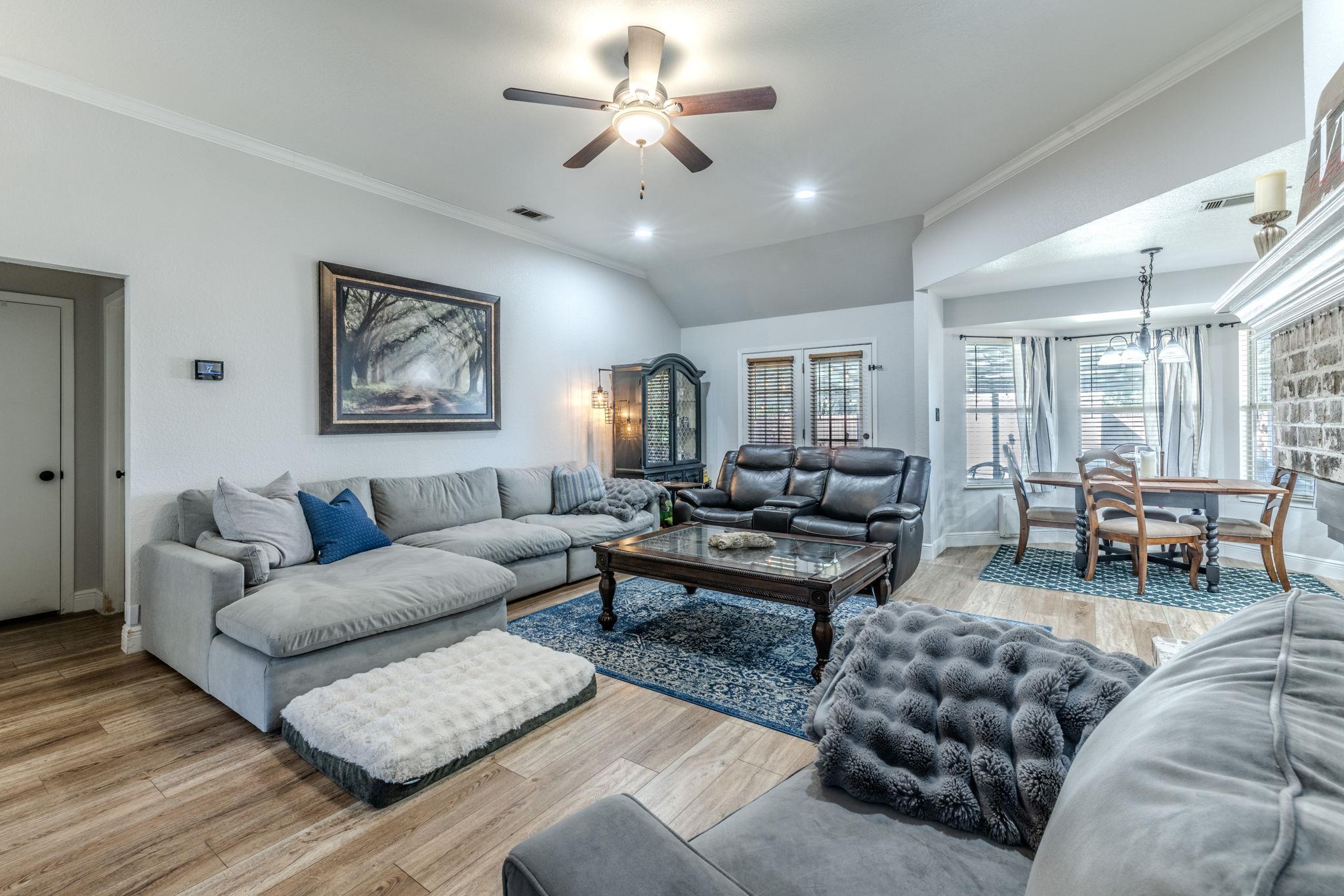 2610 Silver Valley LN — photo 4