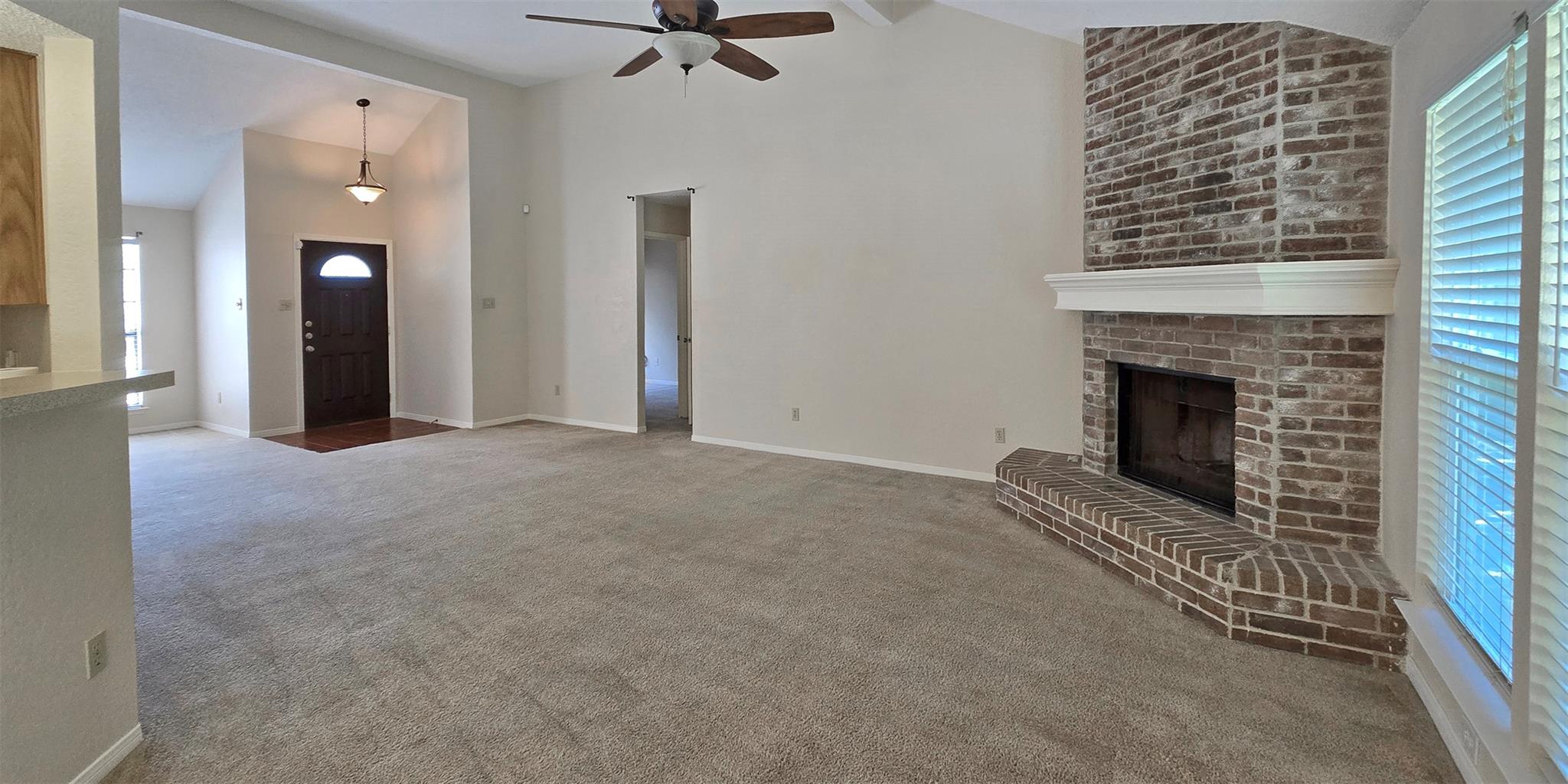 2124 Surrender Ave — photo 4