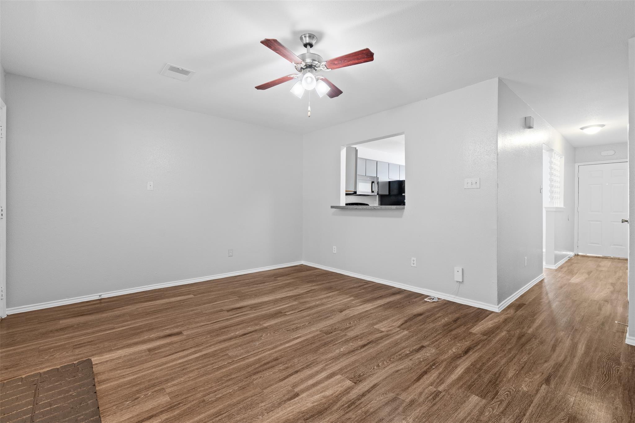 1815 River Crossing CIR #D — photo 3