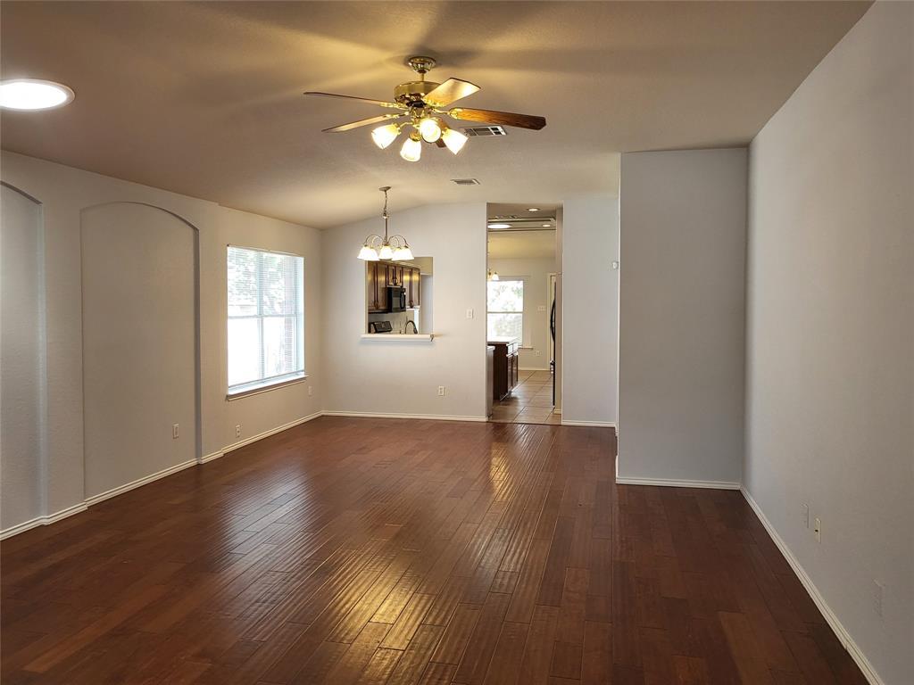 3129 Jazz ST — photo 5