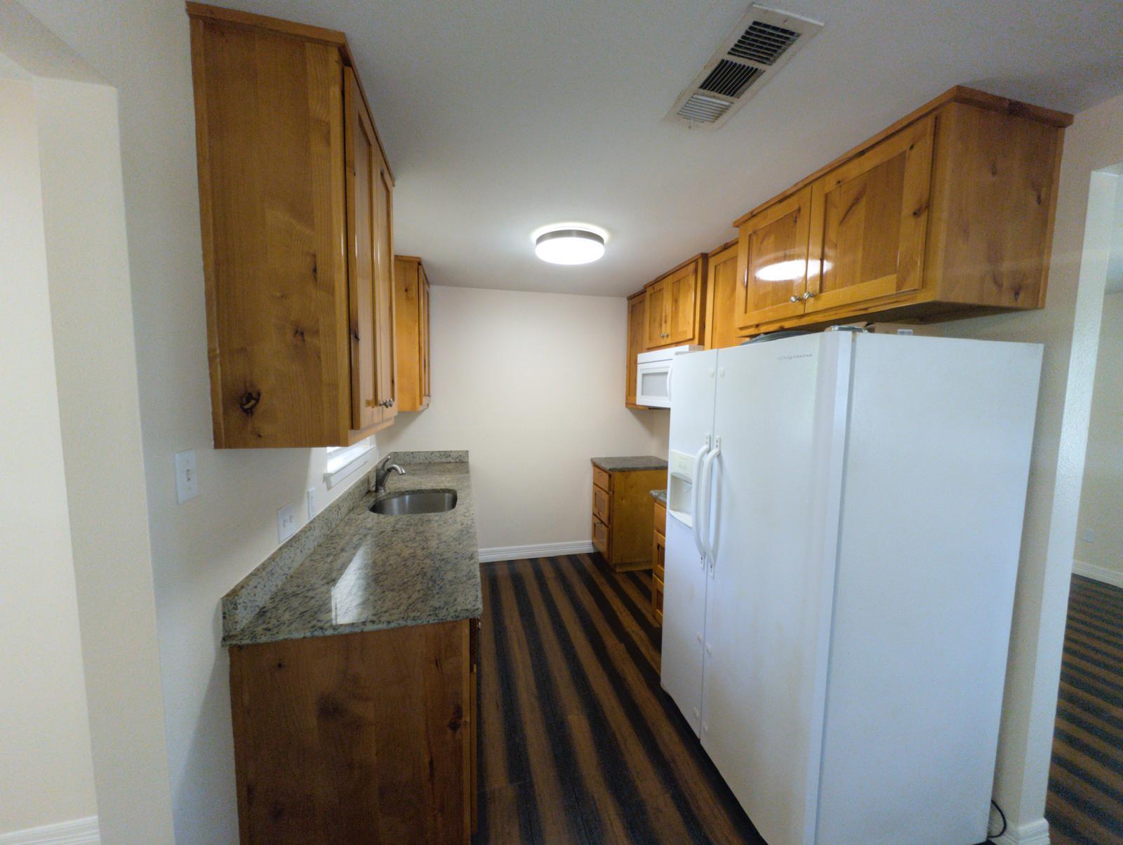 6202 Hudson Bend RD — photo 4