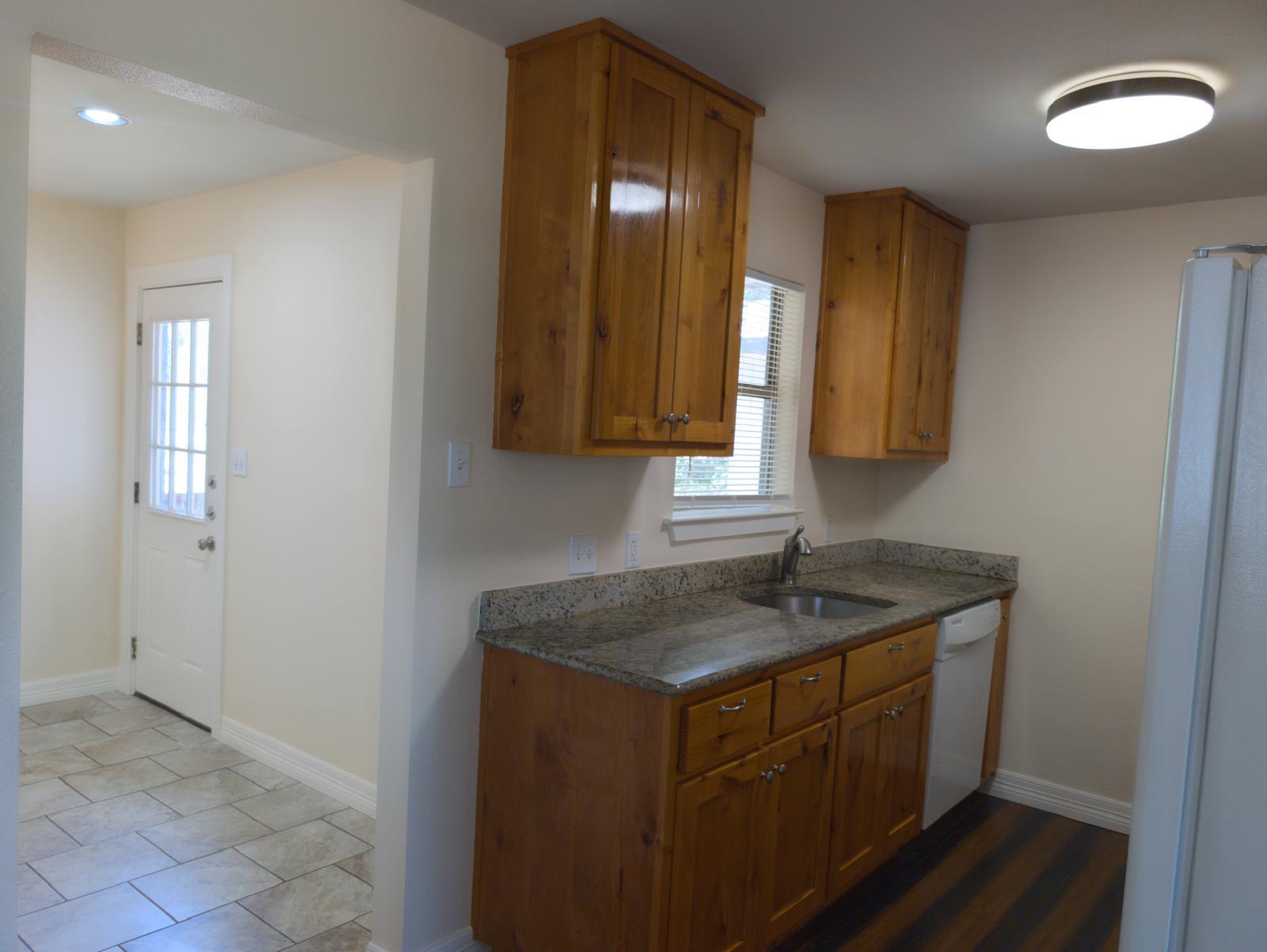 6202 Hudson Bend RD — photo 5