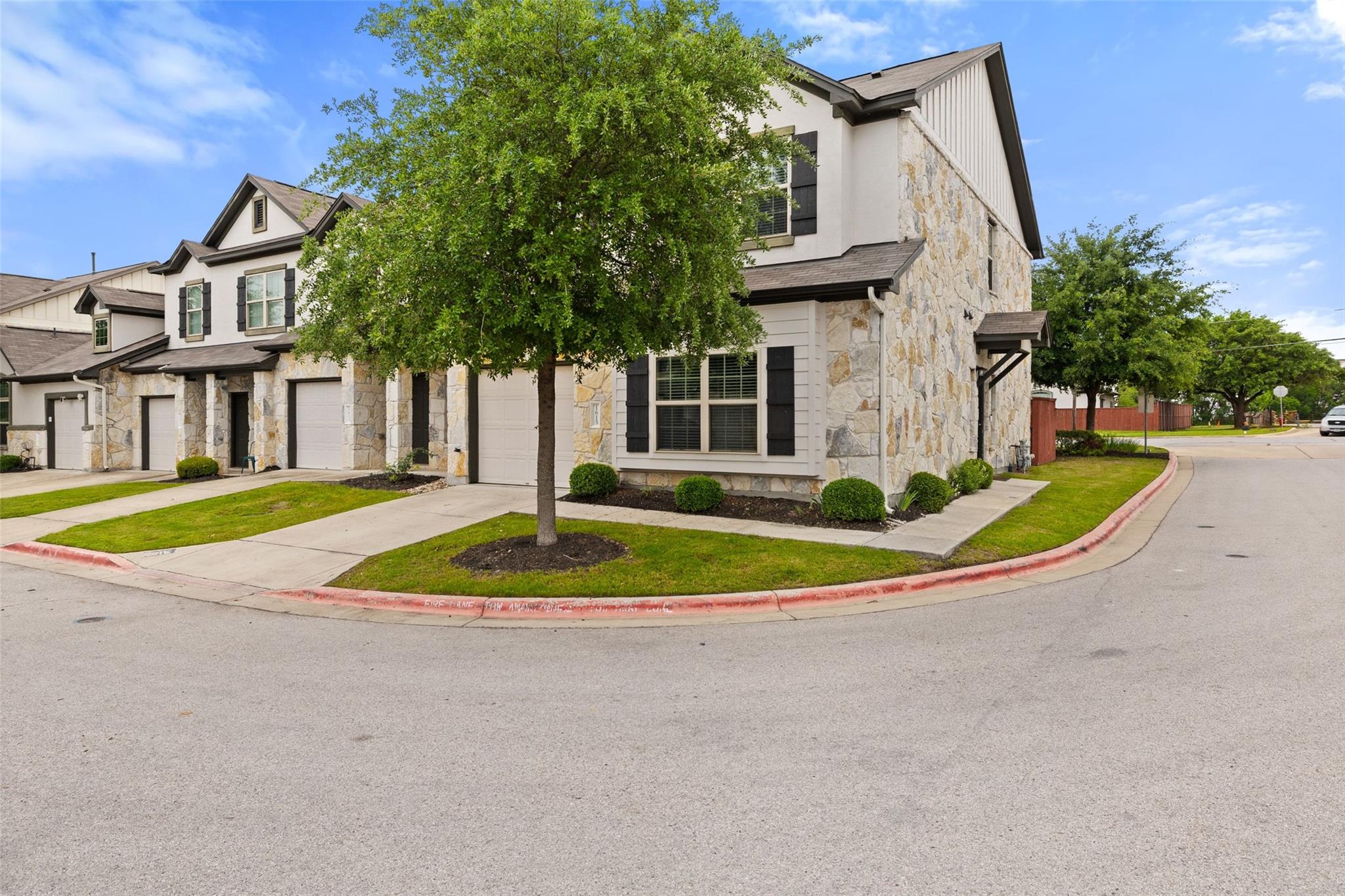 1615 Airedale RD #1504 — photo 4