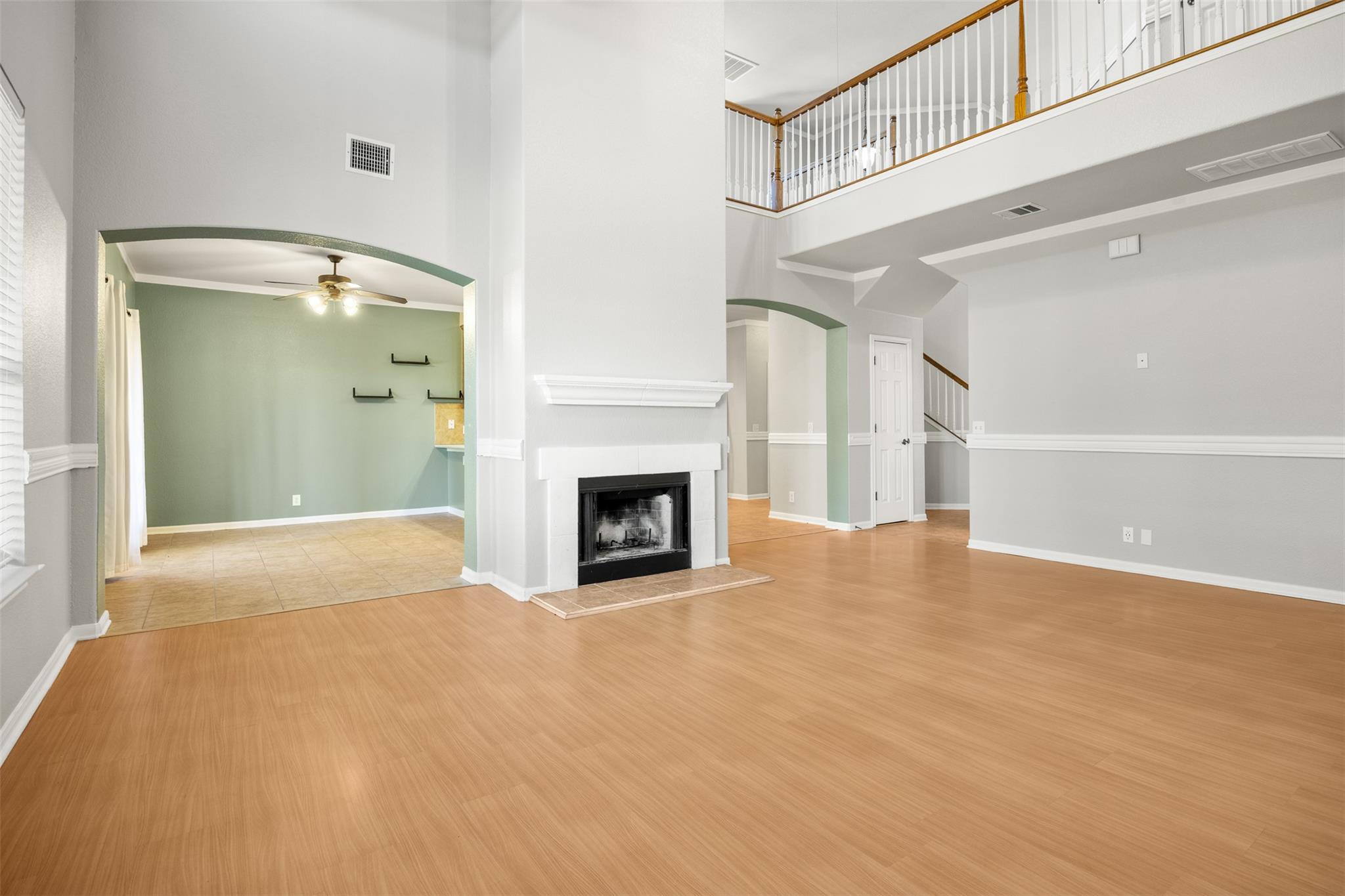18624 Alnwick Castle DR — photo 4