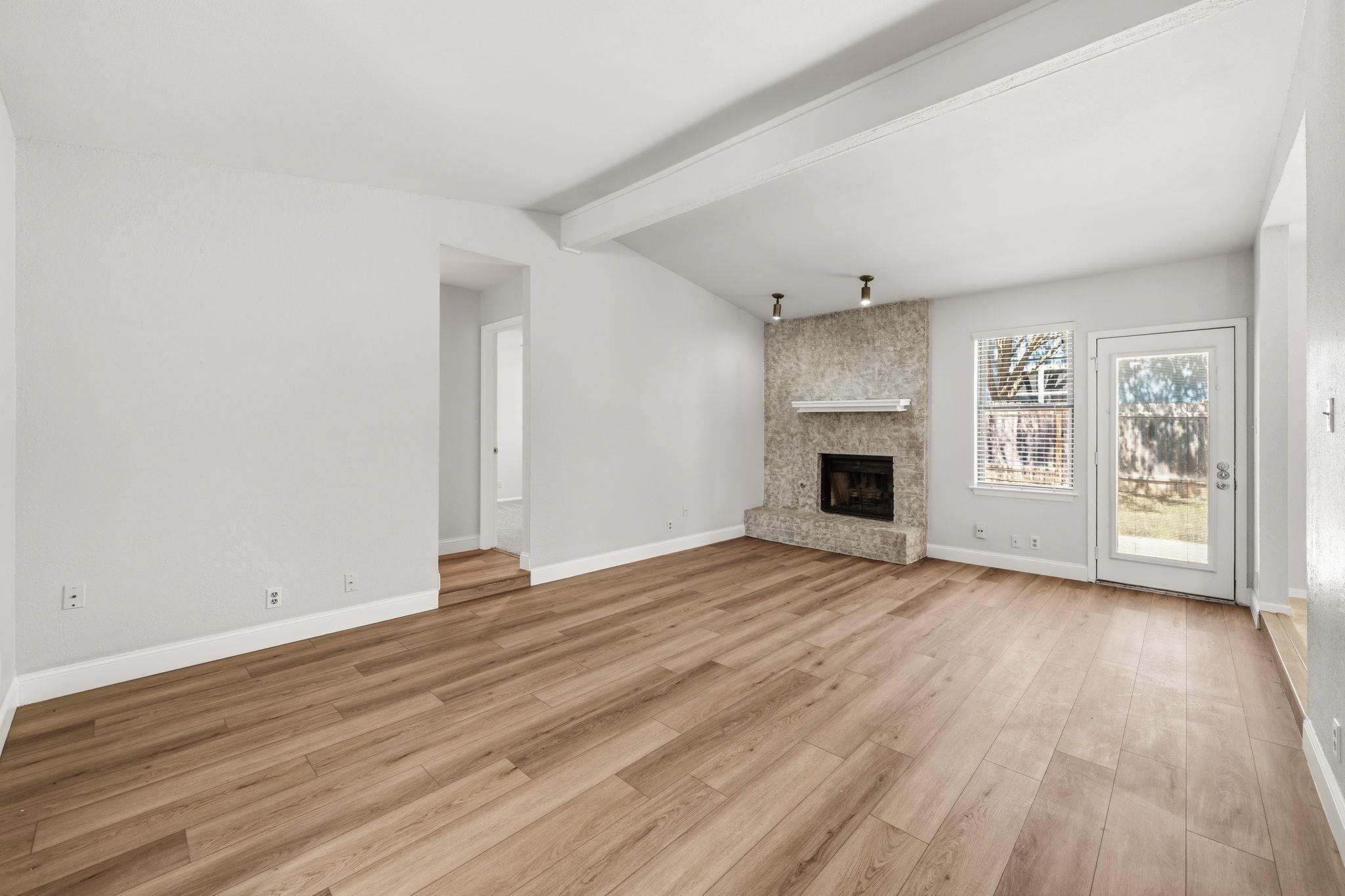 13212 Rampart ST — photo 4