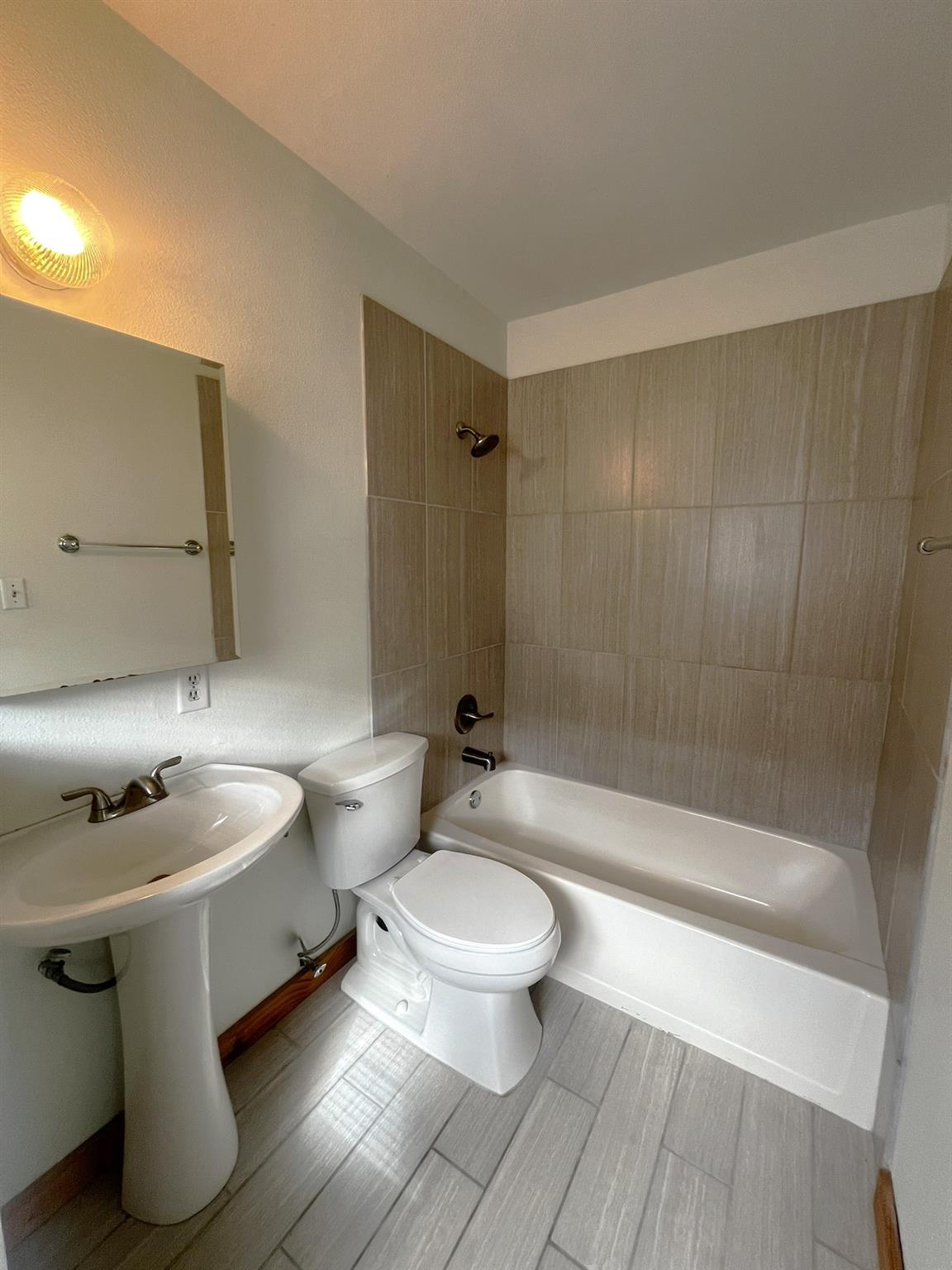 2609 Cesar Chavez ST #205 — photo 5