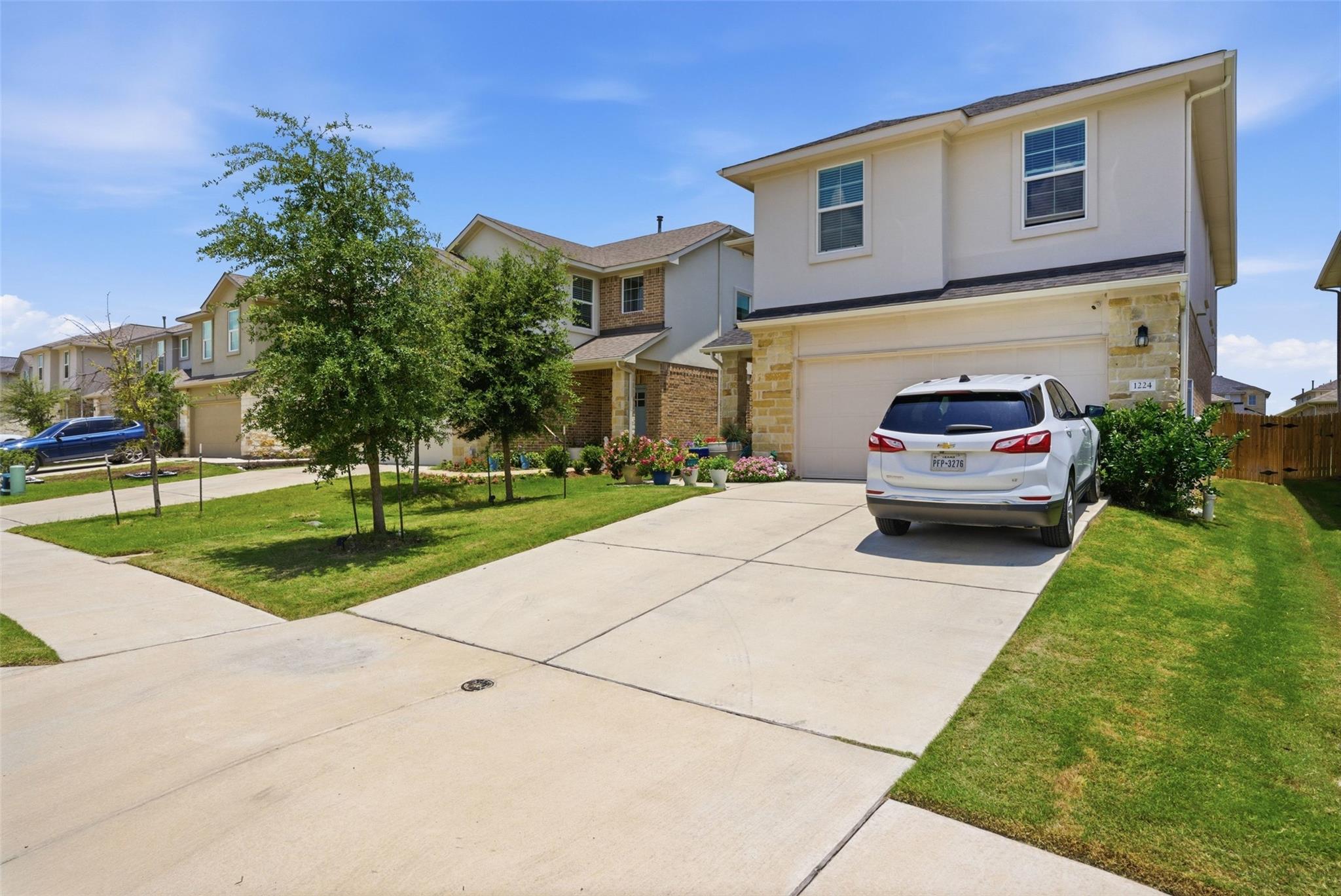 1224 Vogel DR — photo 3
