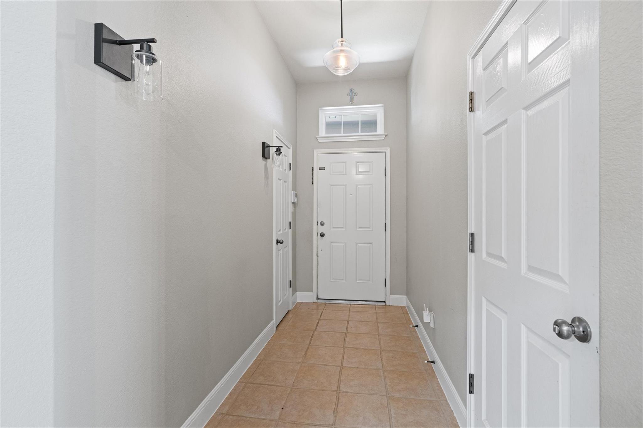 1108 Calistoga DR — photo 3