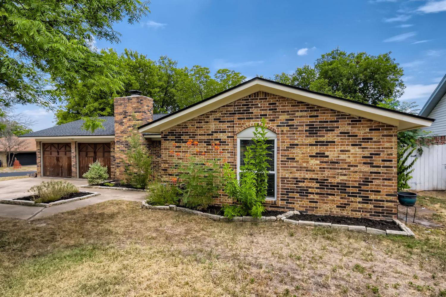 9639 Newfoundland CIR — photo 5