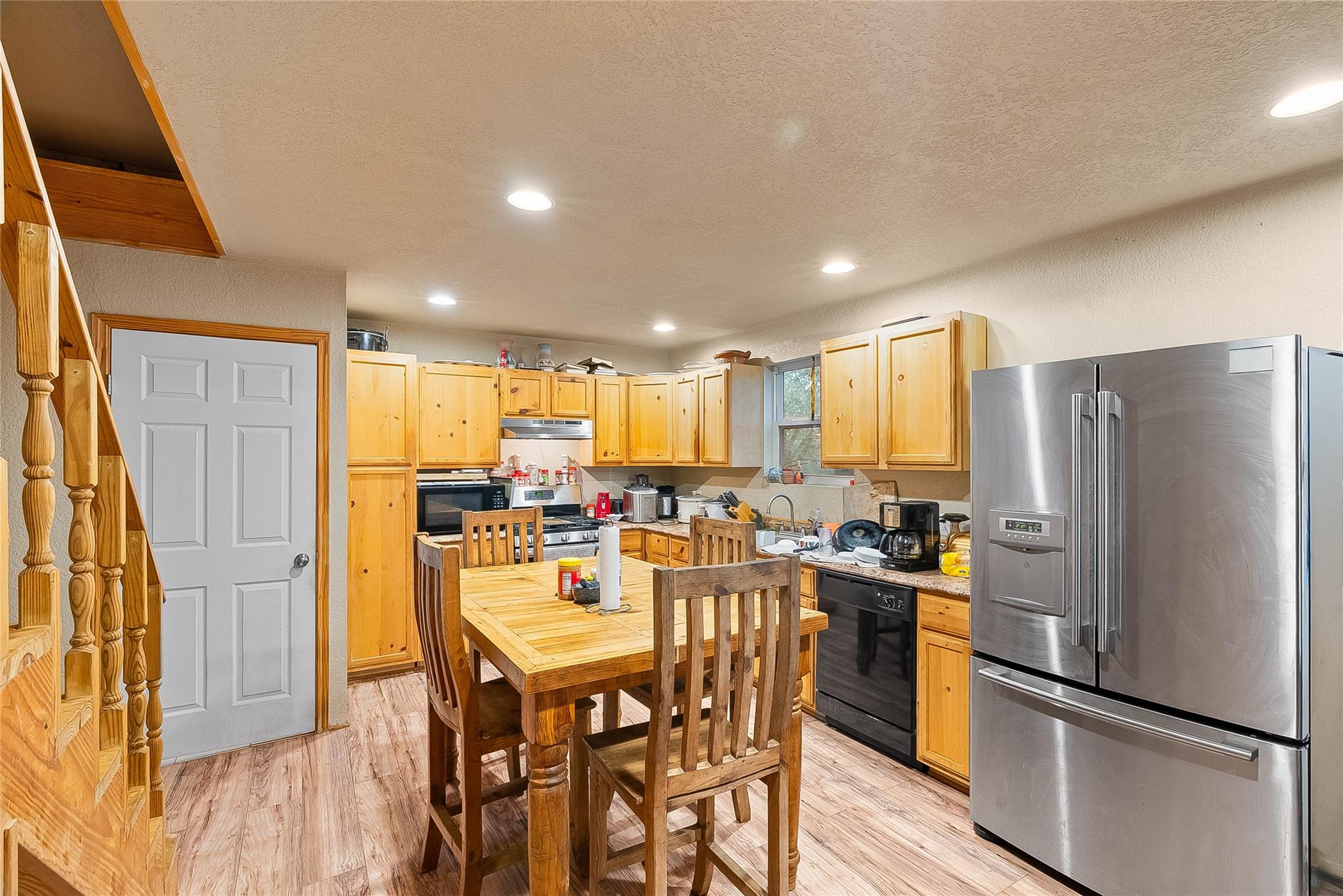 2301 Lone Star RD — photo 4