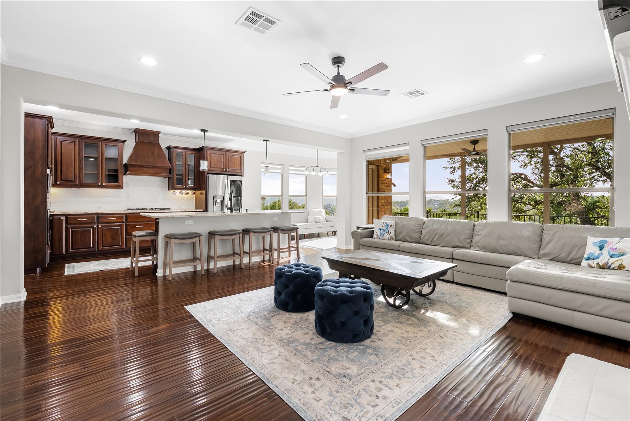 220 Mediterra PT — photo 3