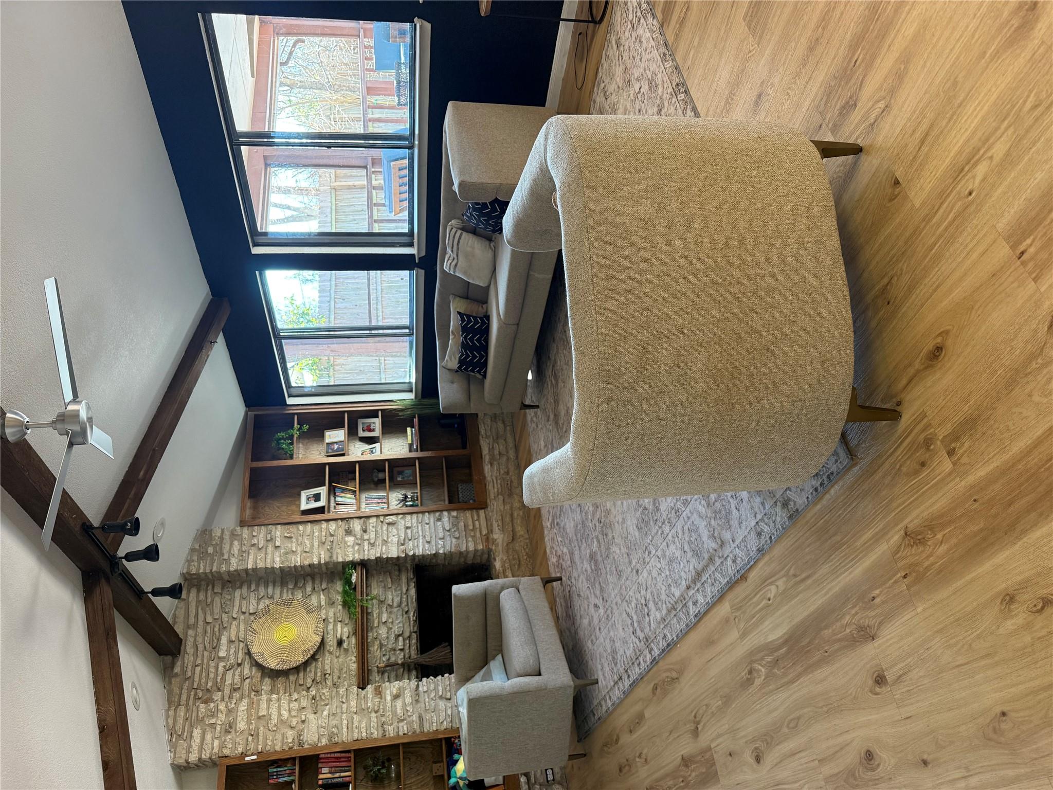 9507 Sherbrooke ST — photo 4