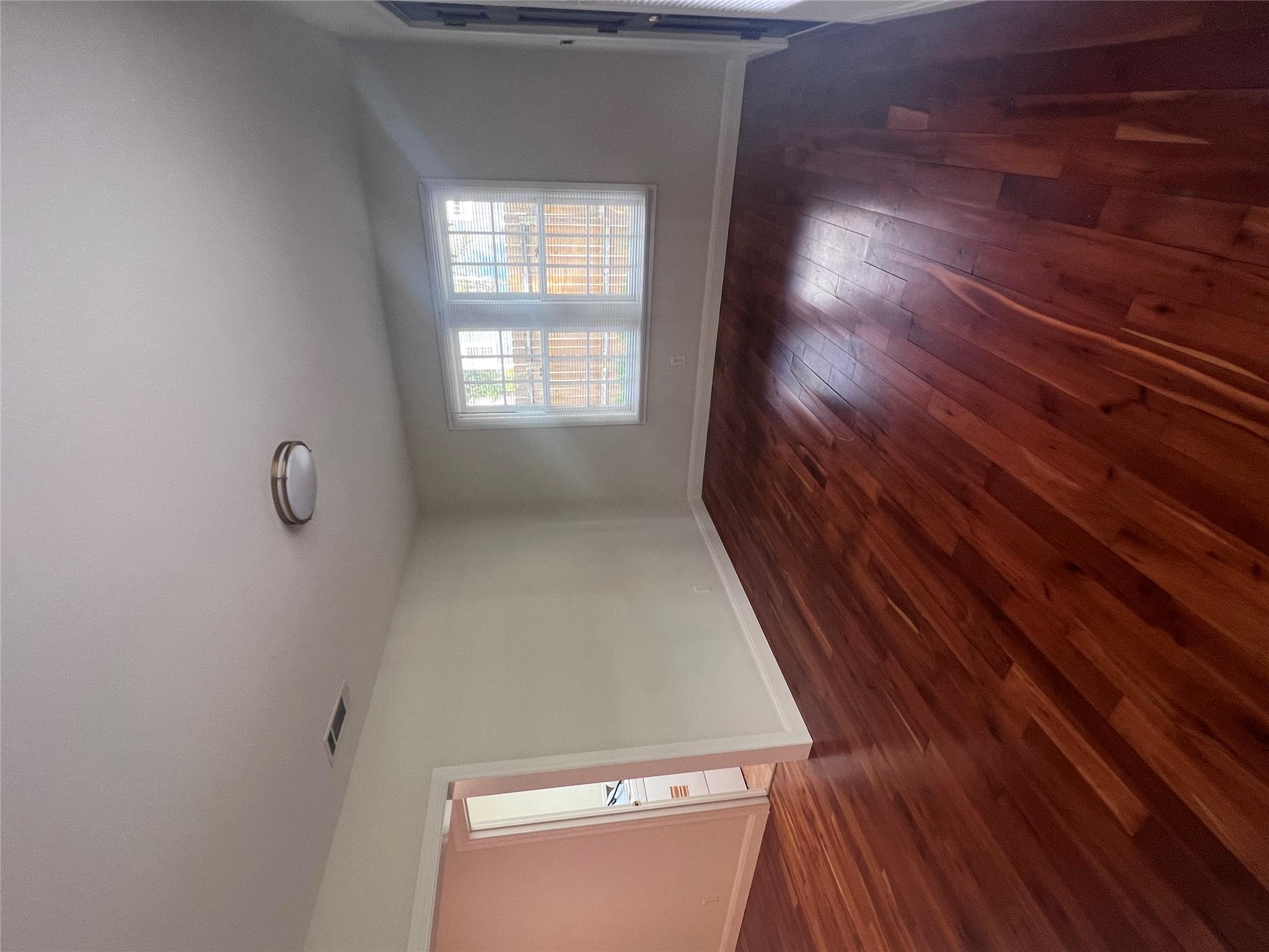 507 Harris Ave — photo 5