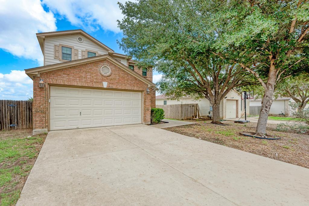 530 Sheep Trail DR — photo 3