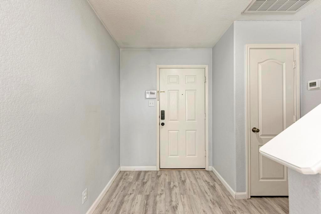 530 Sheep Trail DR — photo 5