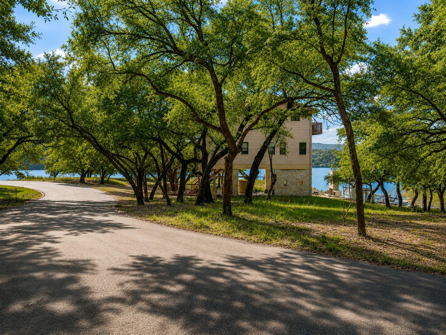 21719 Heather DR — photo 3