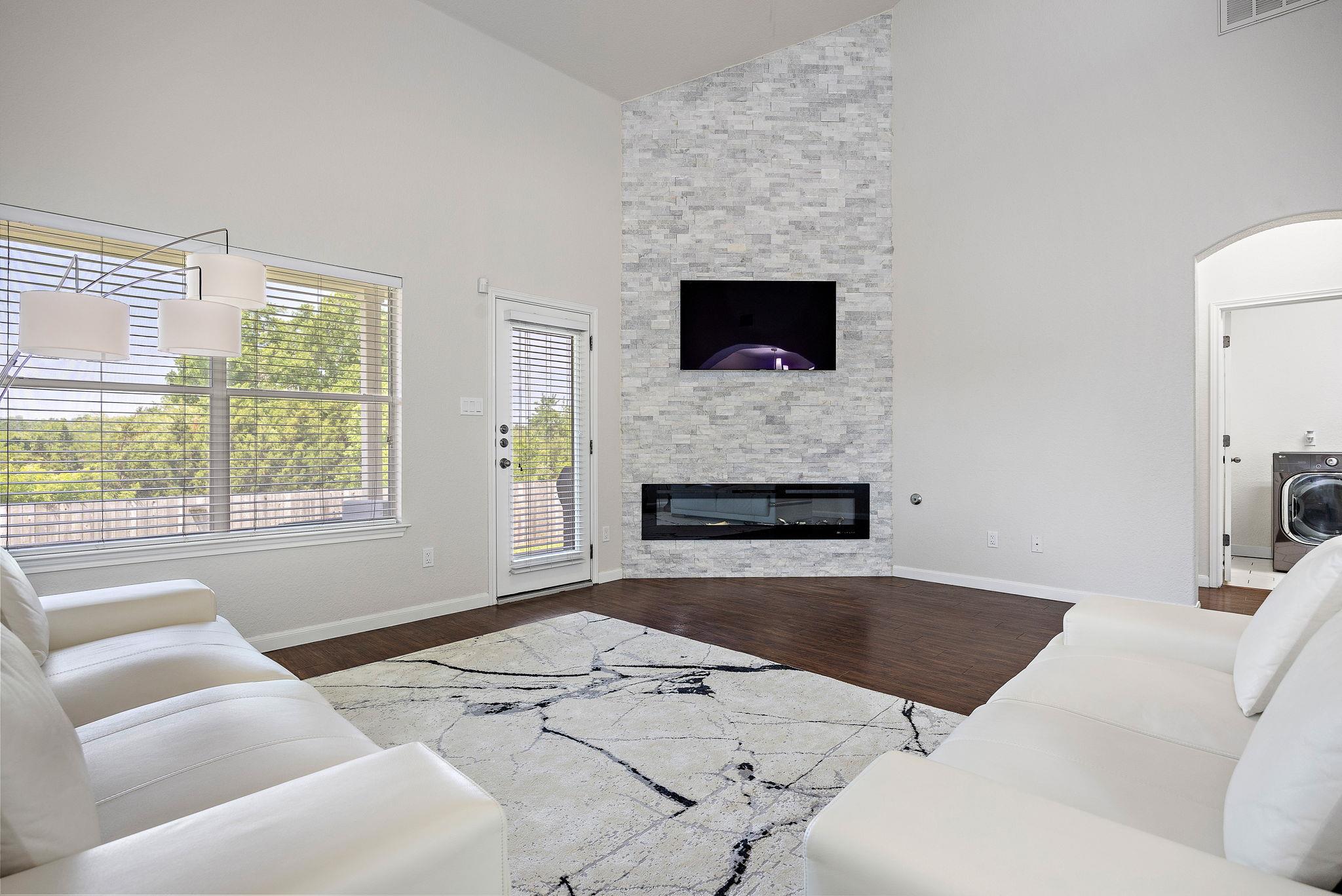 1618 Ashberry TRL — photo 3