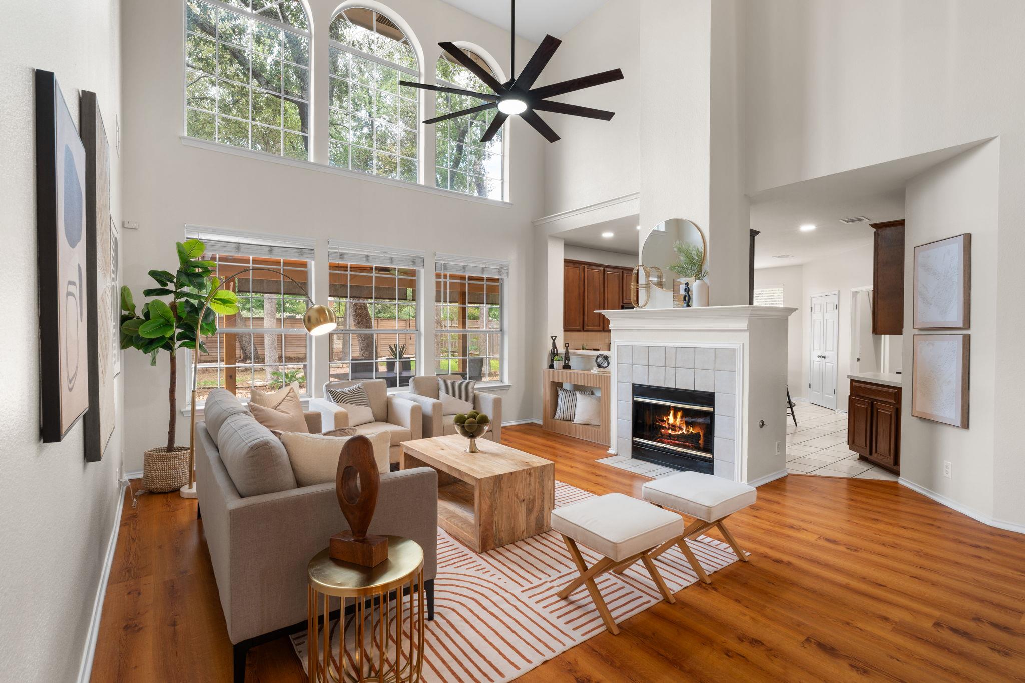 2307 Sharon DR — photo 3