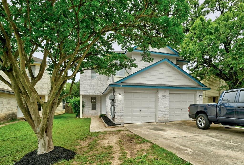 2320 Riddle RD #A — photo 3