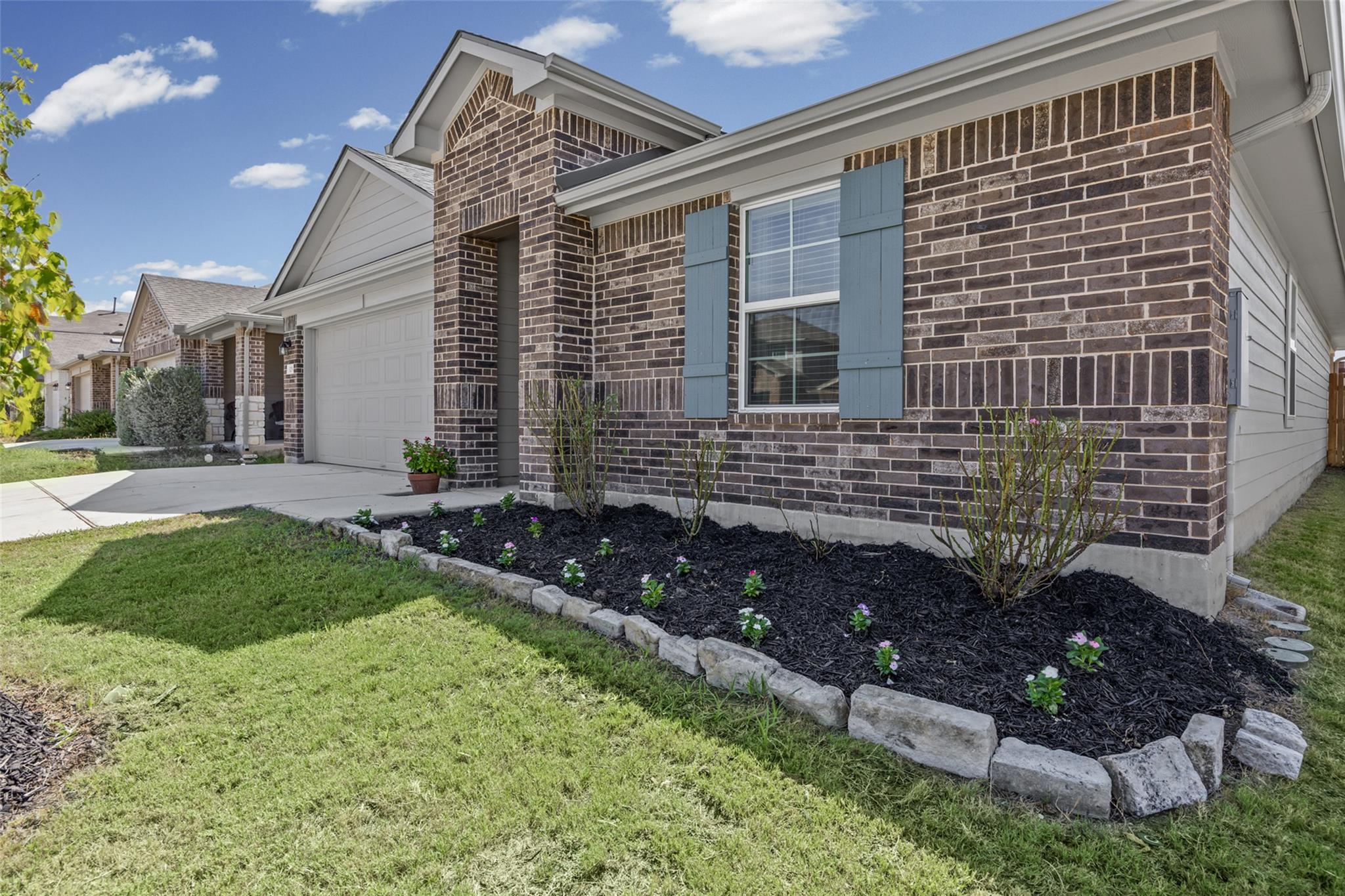 325 Granary DR — photo 4