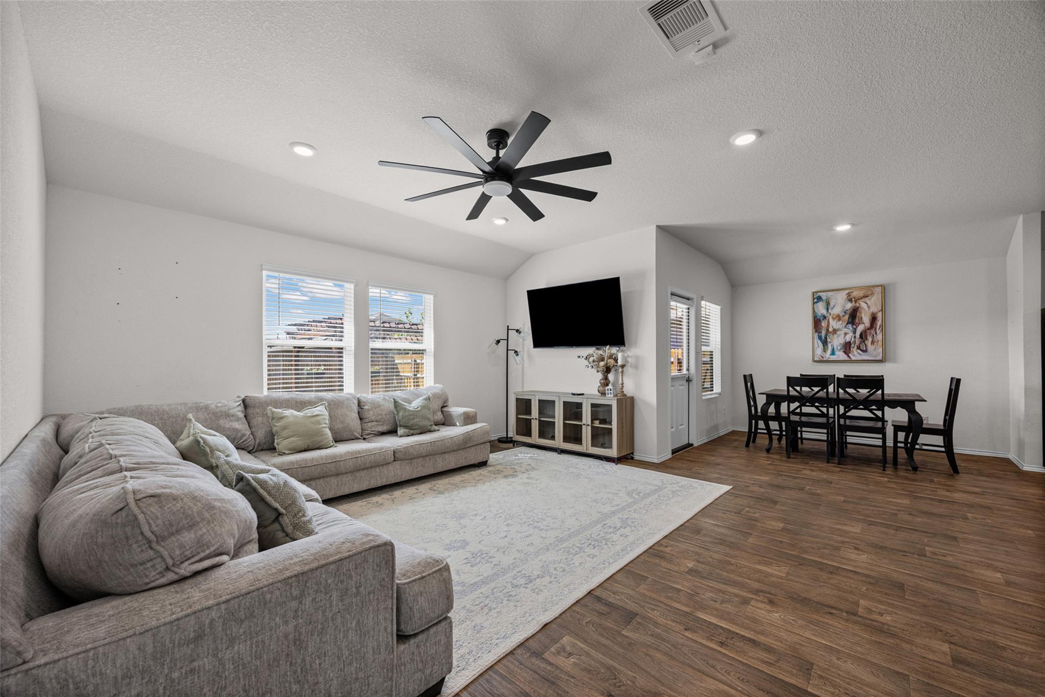 325 Granary DR — photo 5