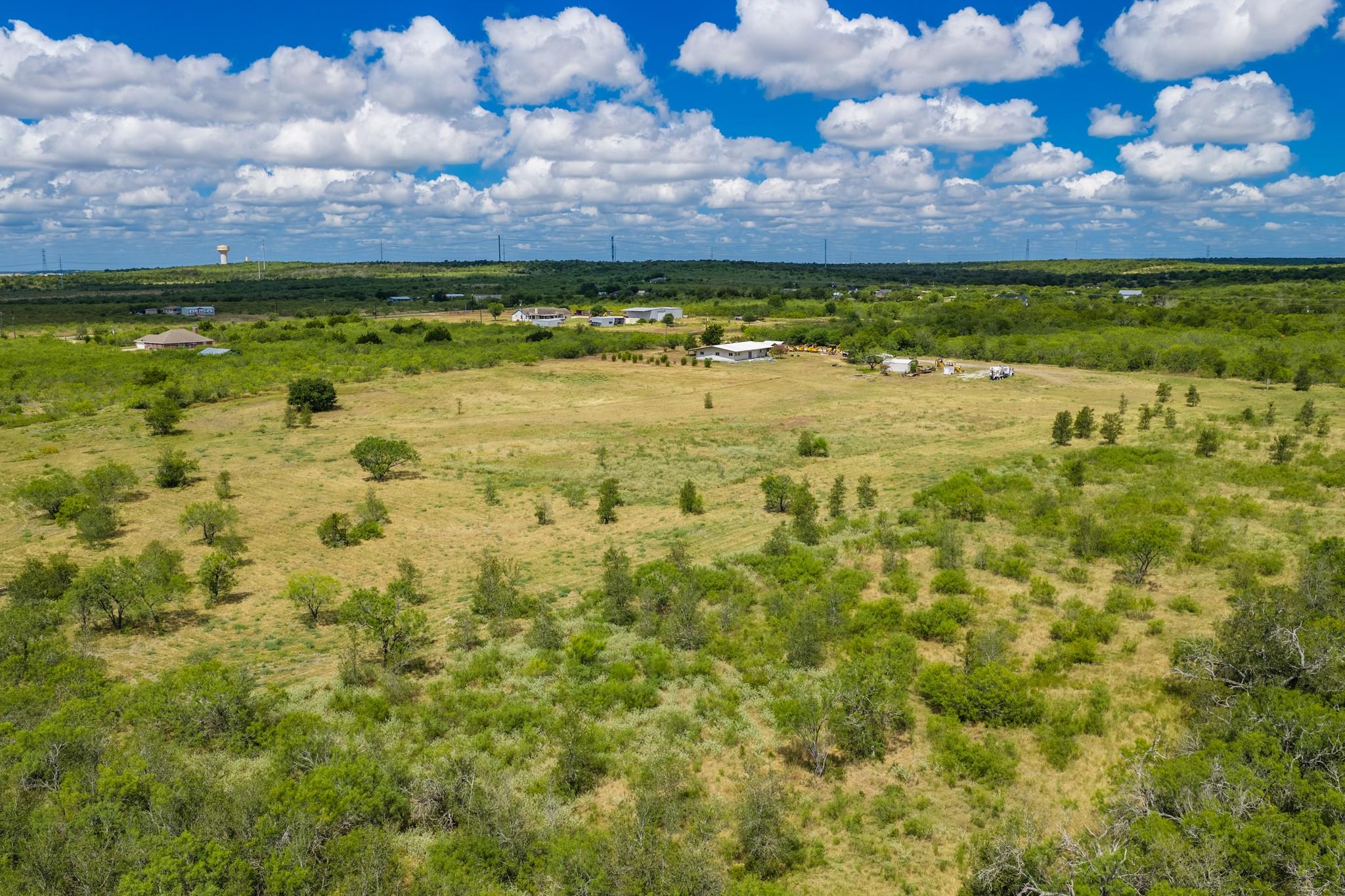 8804 Williamson RD — photo 4