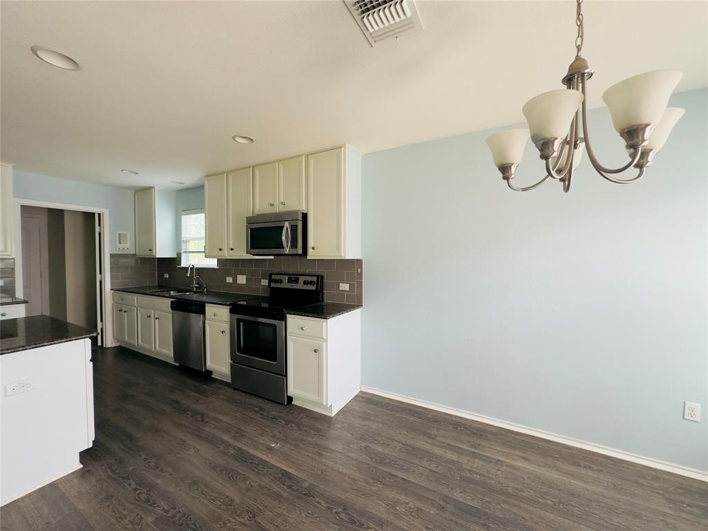 6613 Garden Rose PATH — photo 5