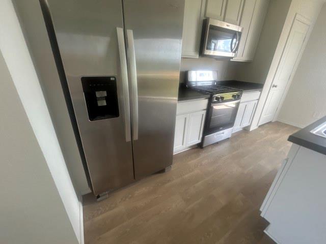 174 Stamford ST — photo 4