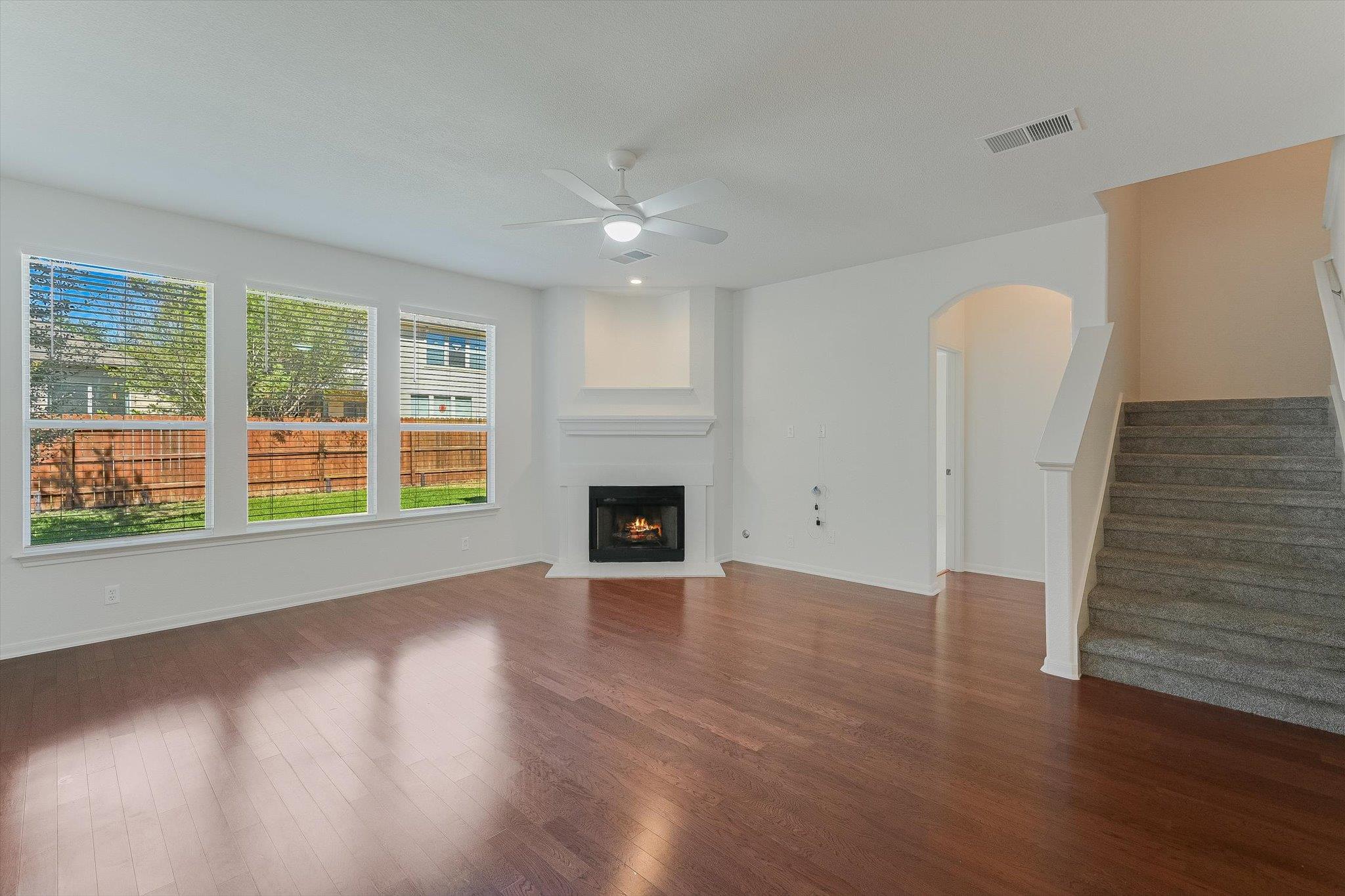 9316 Bavaria LN — photo 3