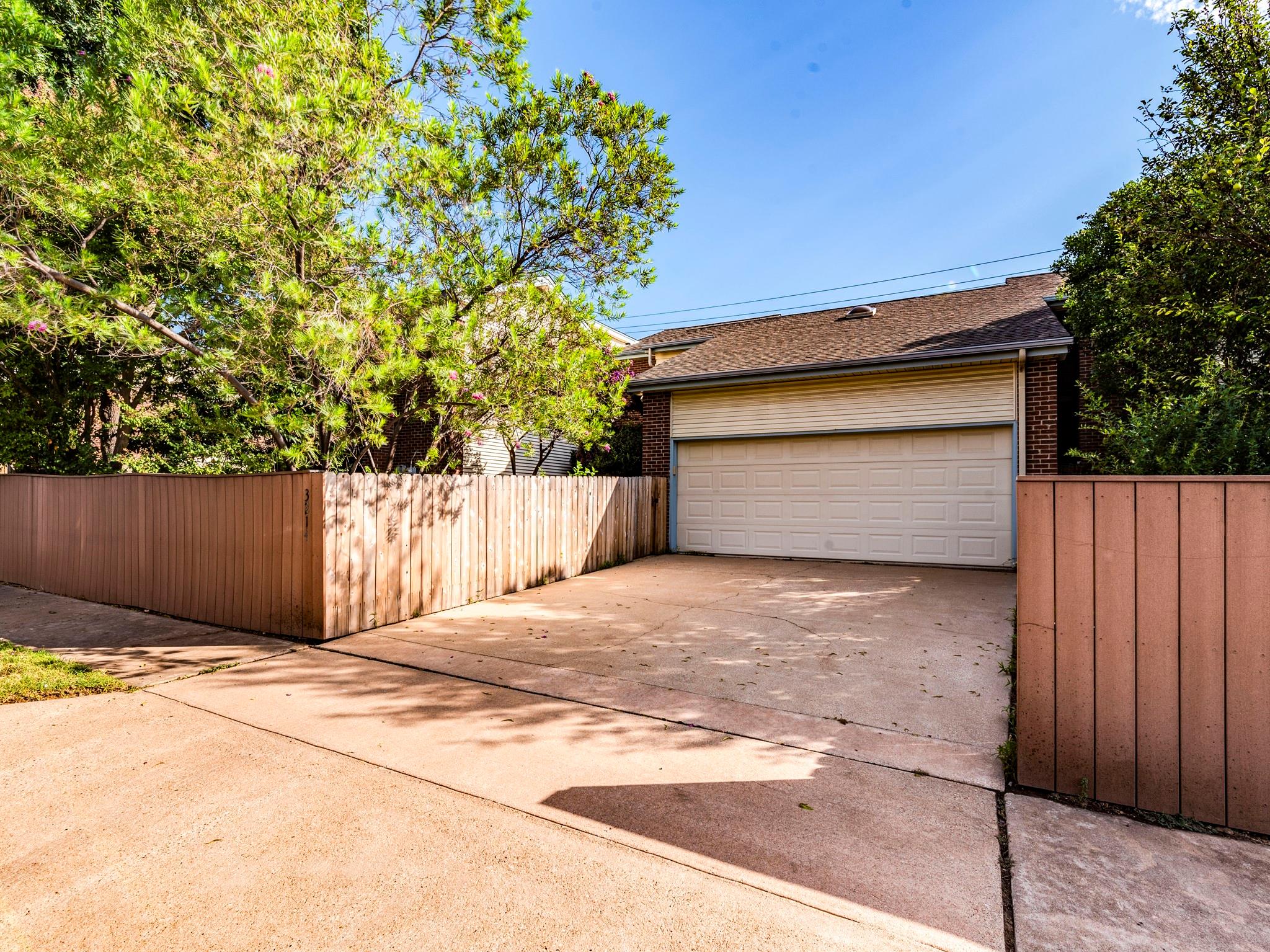 3214 Foster LN — photo 4