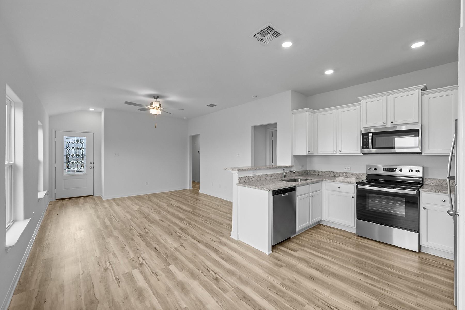 14404 Wahlbergs WAY — photo 4