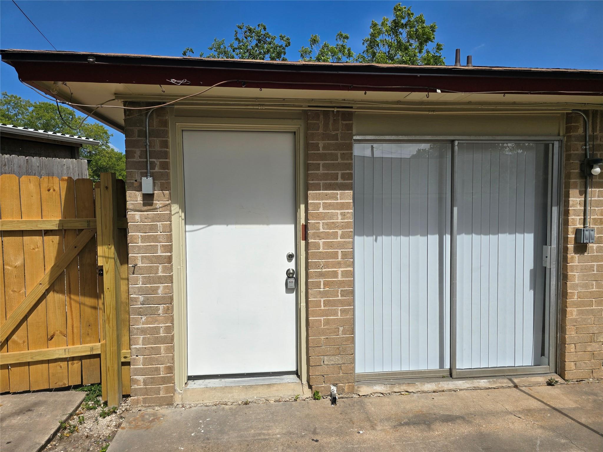 202 Northcrest CIR #D — photo 3