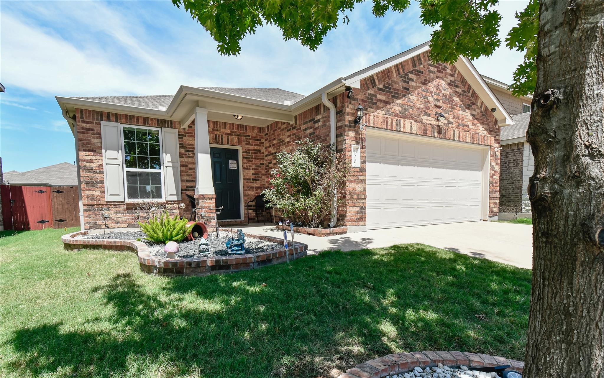 120 Palm DR — photo 3