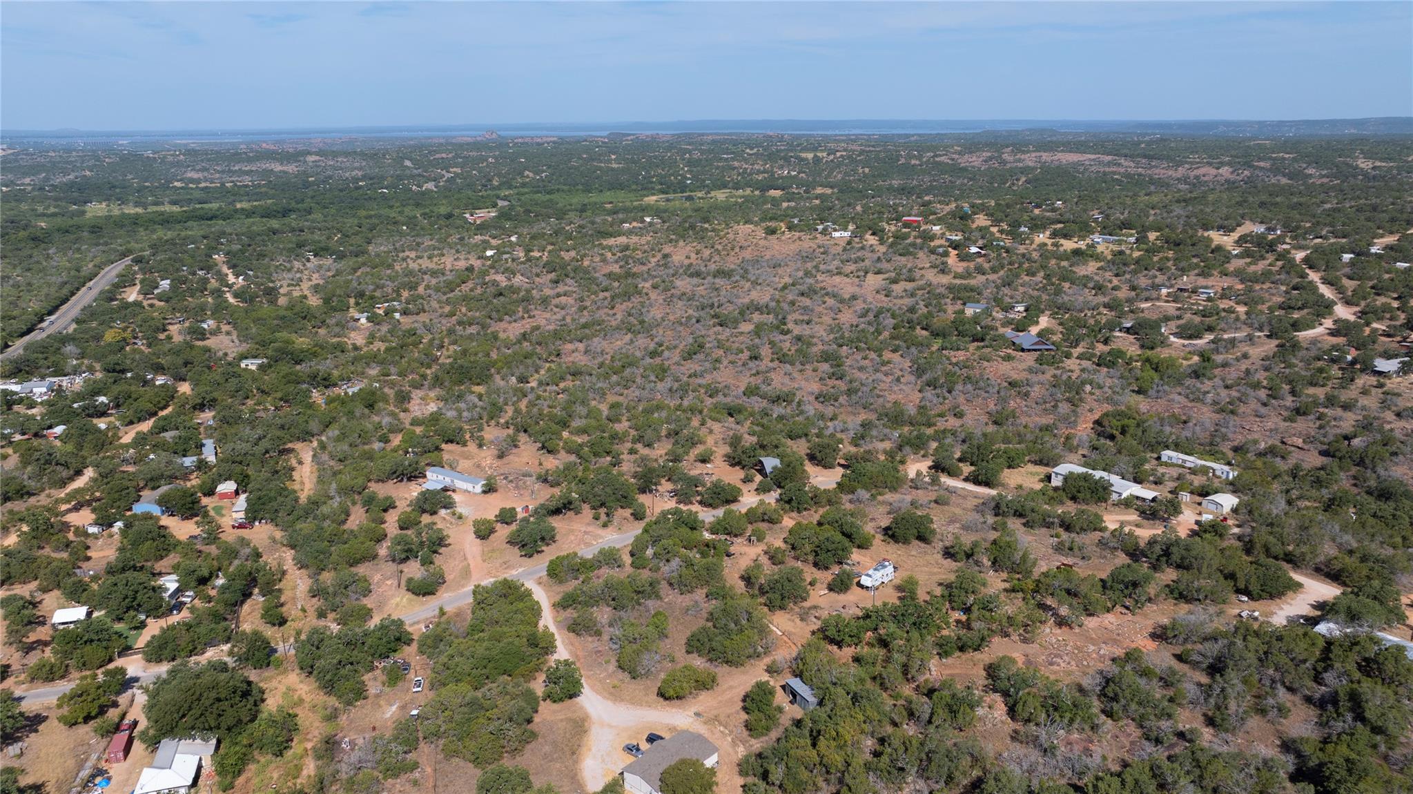 222 Valley DR — photo 4