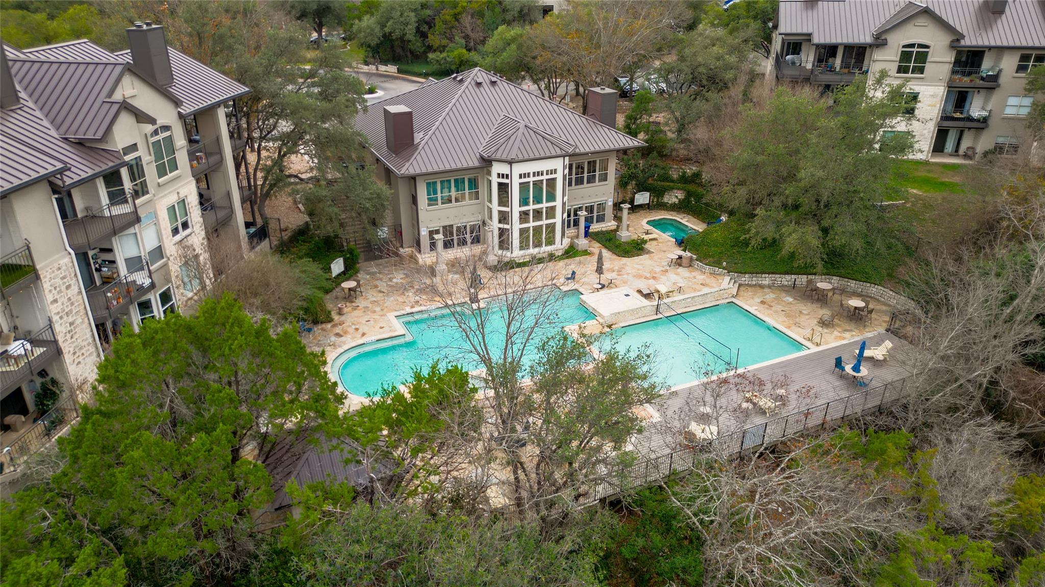 6000 Shepherd Mountain CV