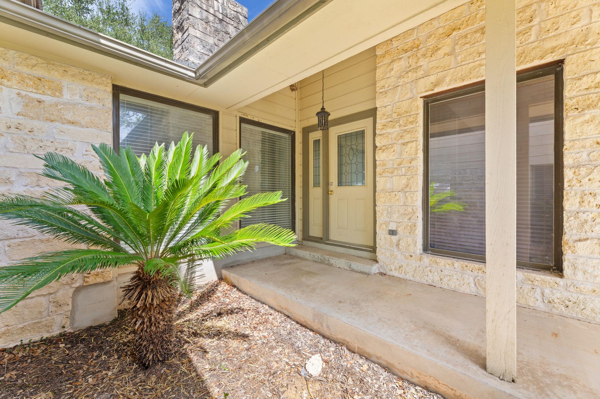 6504 Ladera Norte DR