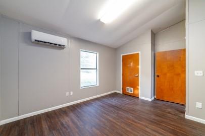 1710 County Road 4330 #B — photo 4
