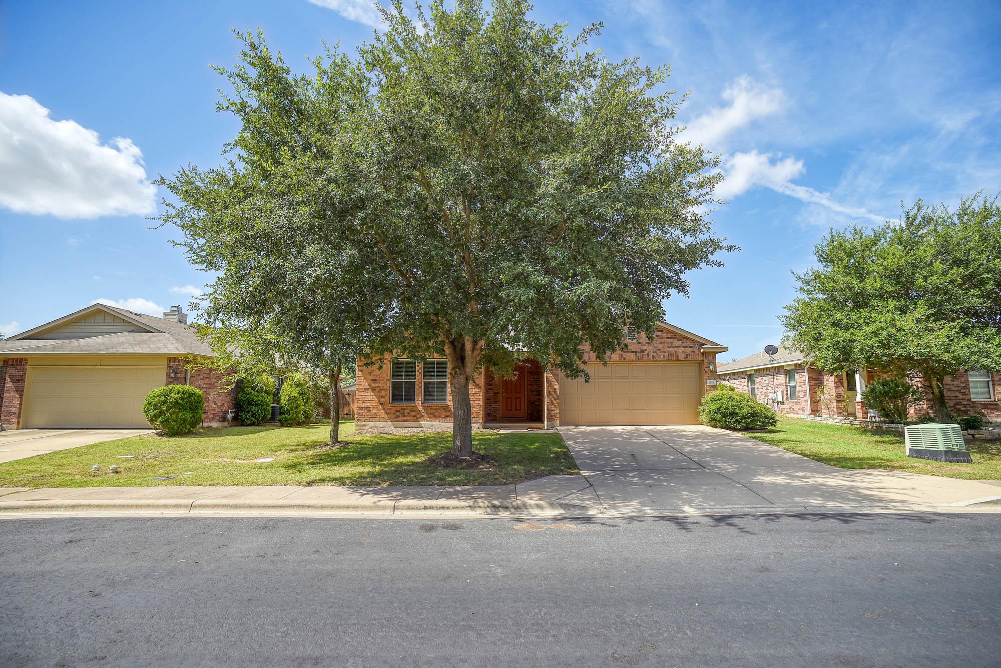 208 Wild Cat DR — photo 3