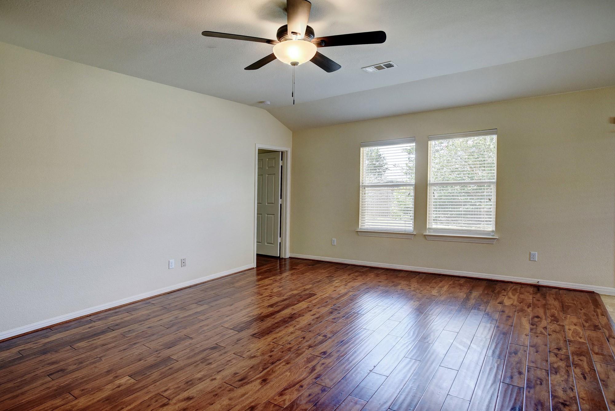 208 Wild Cat DR — photo 5