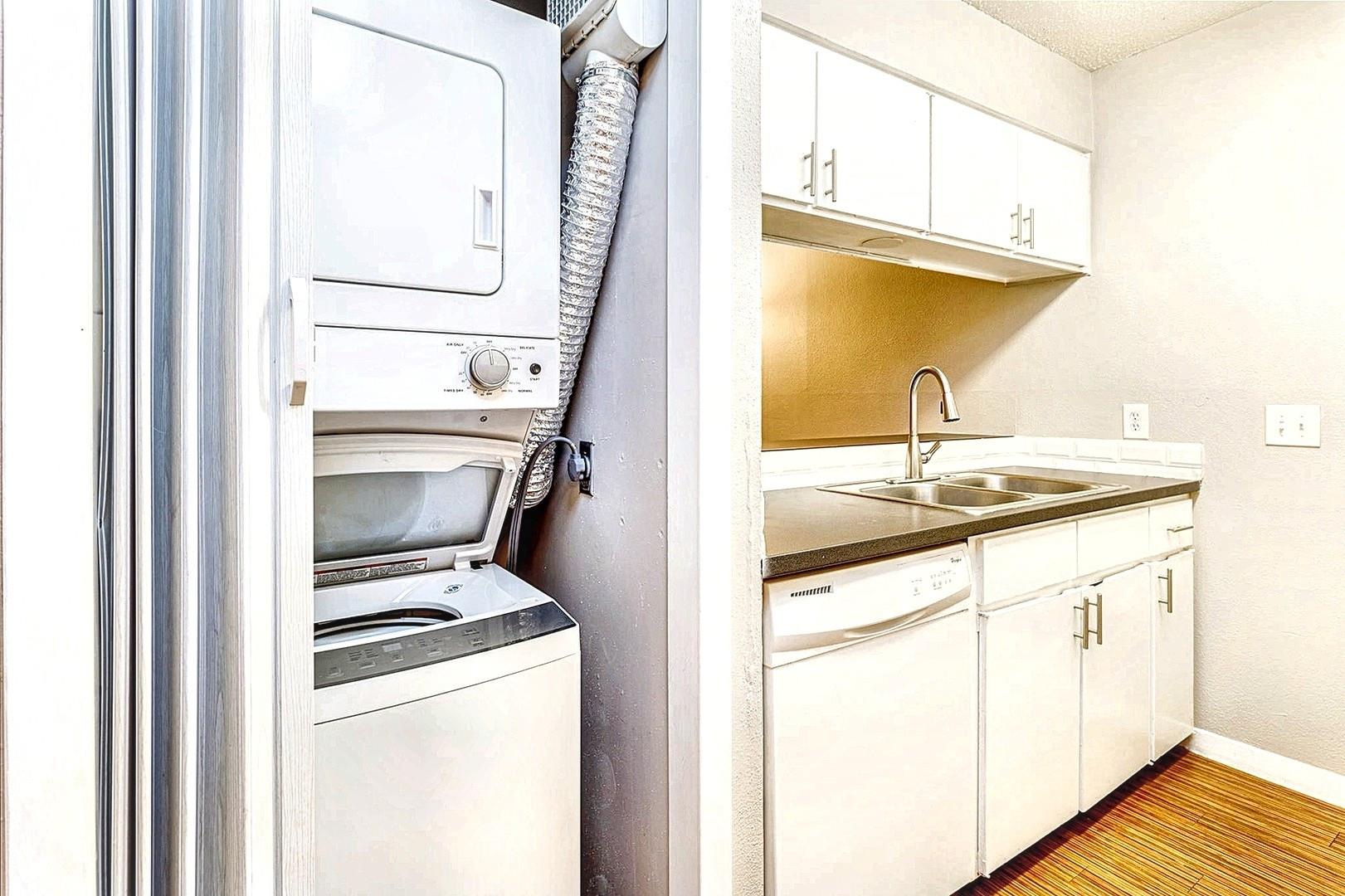 4007 Avenue C #104 — photo 4