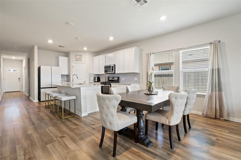 14029 Heartland DR — photo 5