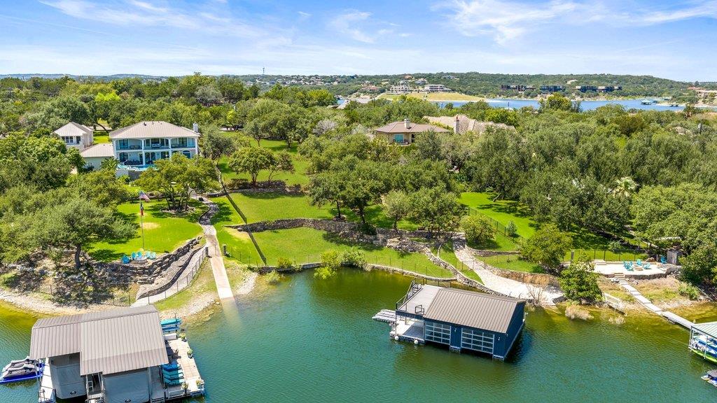 909 Brooks Hollow RD — photo 5