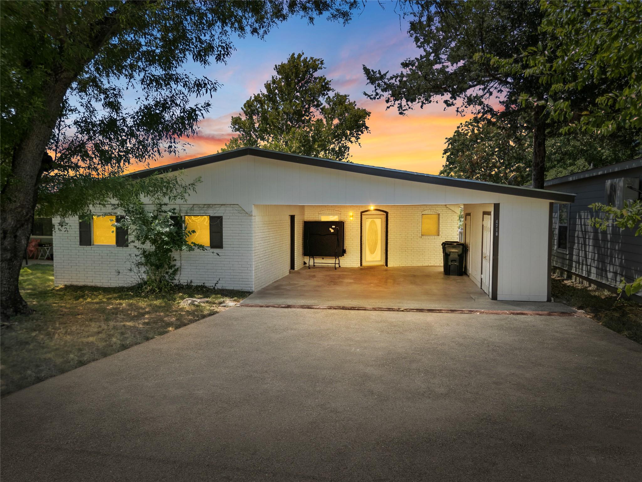 4718 River Oaks DR — photo 3