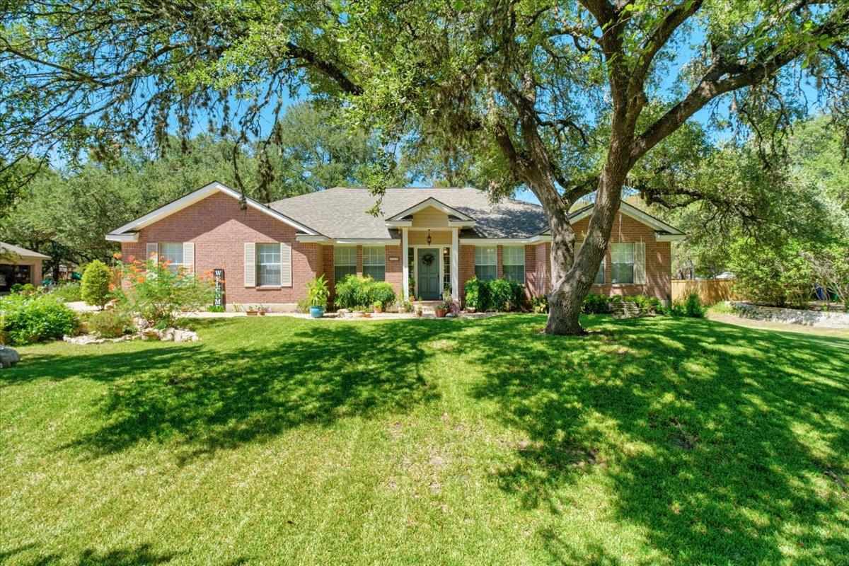 202 Treetop WAY