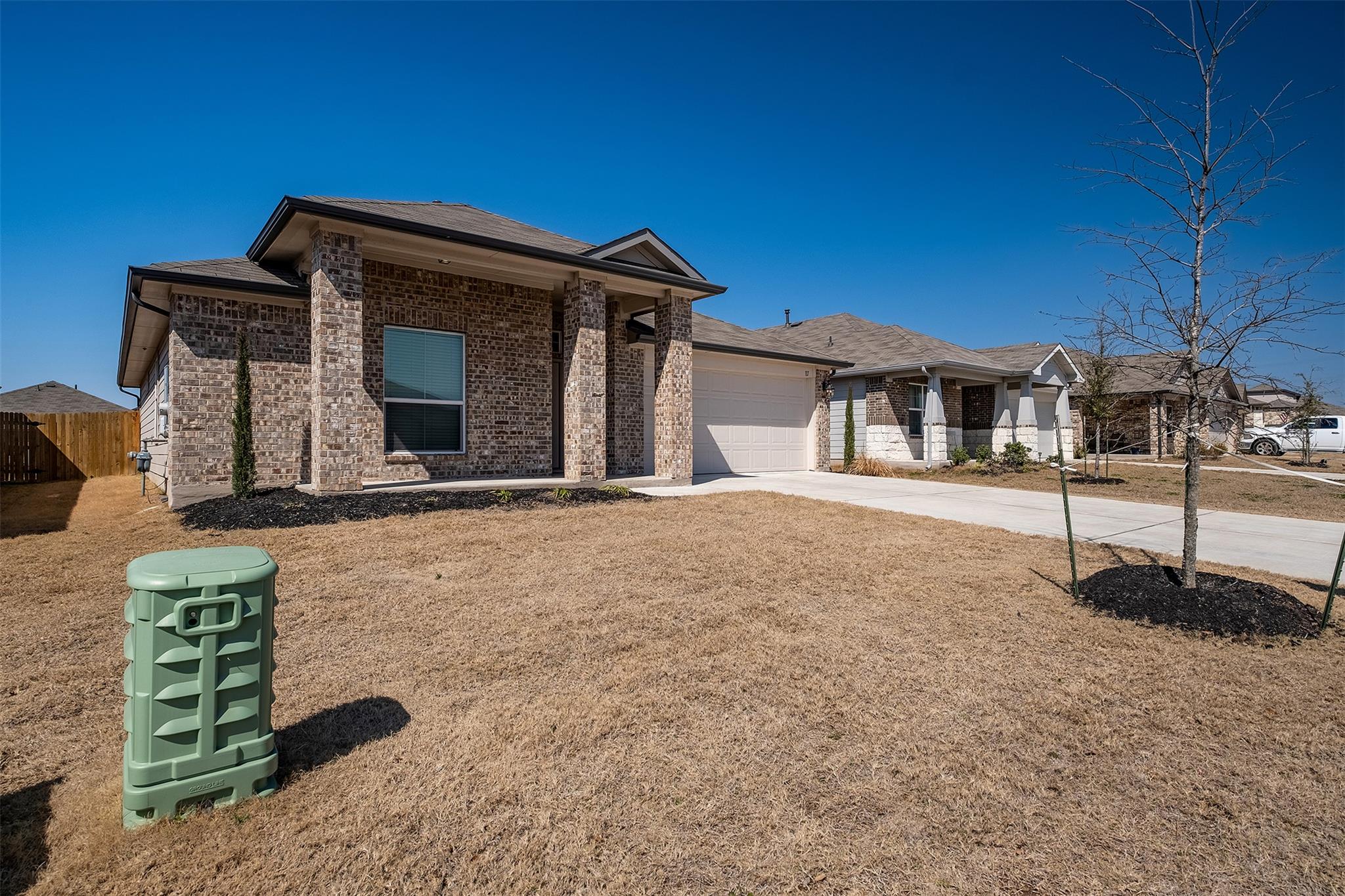 117 Cranbrook LN — photo 3