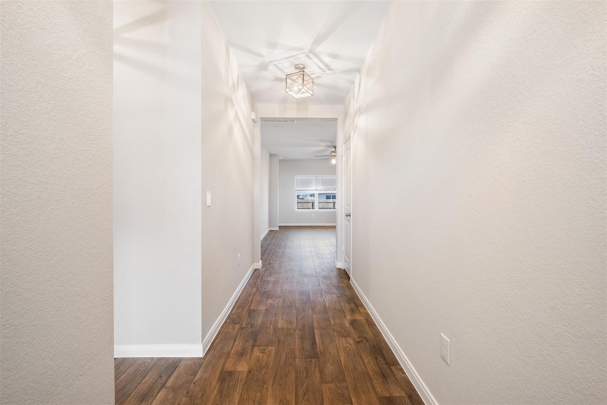 117 Cranbrook LN — photo 4